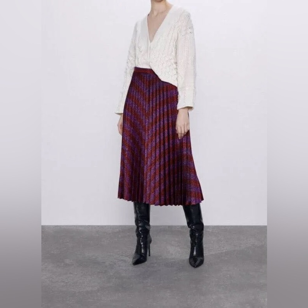 Zara Metallic Chevron Knife Pleated Midi Skirt - NWT